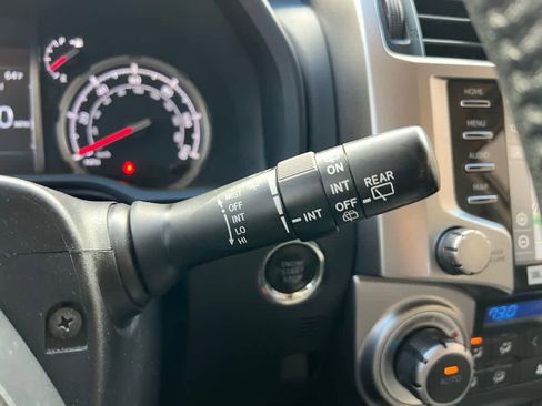 Used 2020 Toyota 4Runner Limited image 46