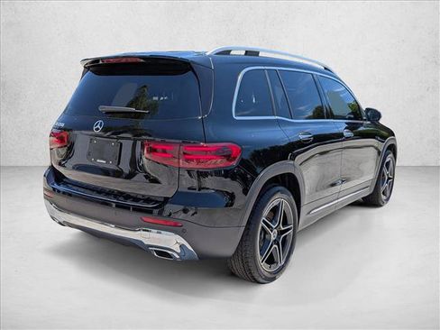 New 2026 Mercedes-Benz GLB 250 image 2
