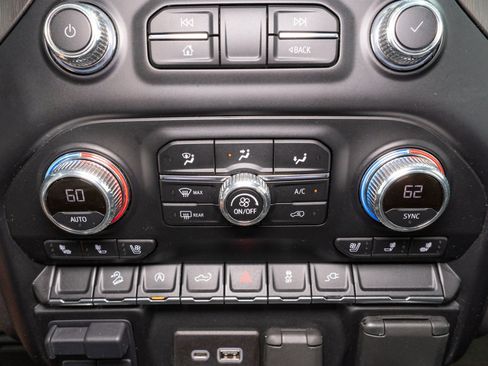 Used 2021 GMC Sierra 1500 AT4 AWD/4WD image 22