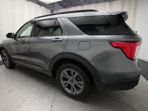 Used 2023 Ford Explorer XLT w/ Equipment Group 202A AWD/4WD image 35