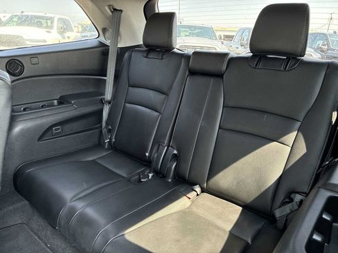 Used 2021 Honda Pilot Elite image 25