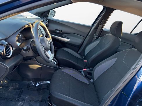 Used 2020 Nissan Kicks SV image 11