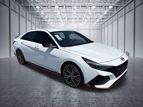 Used 2022 Hyundai Elantra N FWD image 8