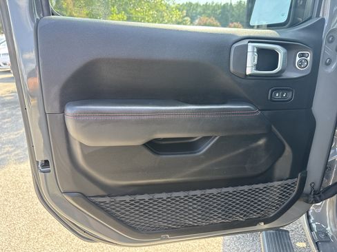 Used 2020 Jeep Wrangler Unlimited Rubicon AWD/4WD image 10