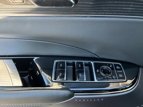 Used 2024 Cadillac Lyriq Luxury RWD image 20