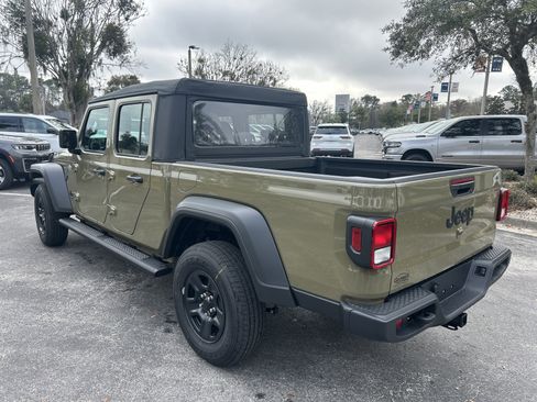 New 2026 Jeep Gladiator Sport AWD/4WD image 5