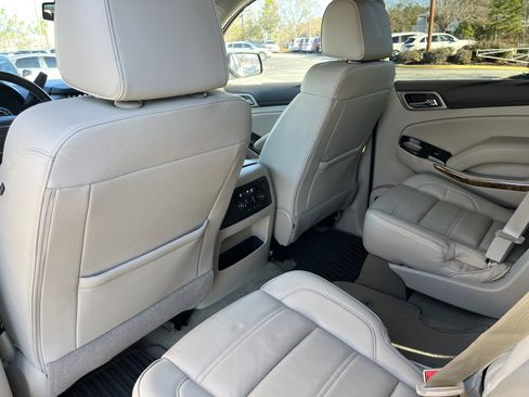 Used 2017 GMC Yukon Denali w/ Open Road Package image 19