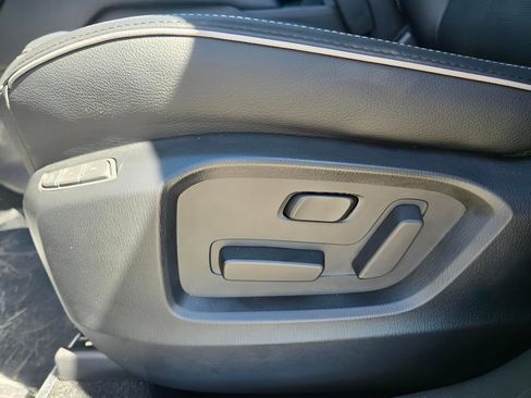 New 2025 MAZDA CX-5 AWD 2.5 S w/ Preferred Package image 15