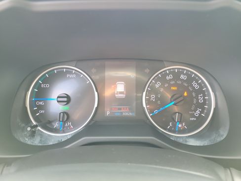 Used 2022 Toyota RAV4 LE AWD/4WD image 24