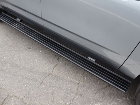 Certified 2024 Chevrolet Suburban High Country image 13