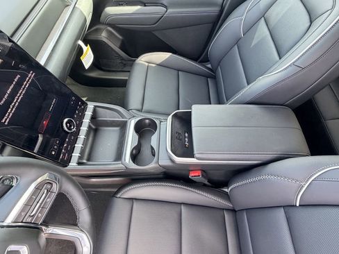 New 2026 GMC Terrain Denali AWD/4WD image 22
