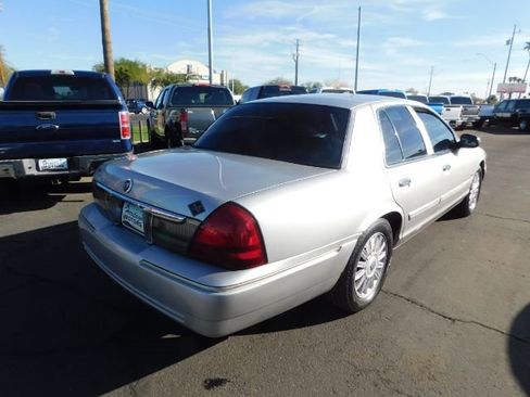 Used 2010 Mercury Grand Marquis LS image 7