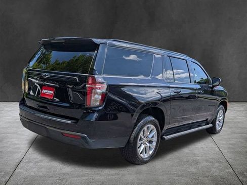 Used 2021 Chevrolet Suburban Z71 AWD/4WD image 4