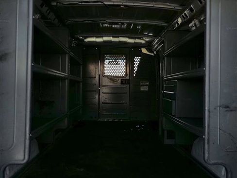 Used 2021 GMC Savana 3500 Extended image 15