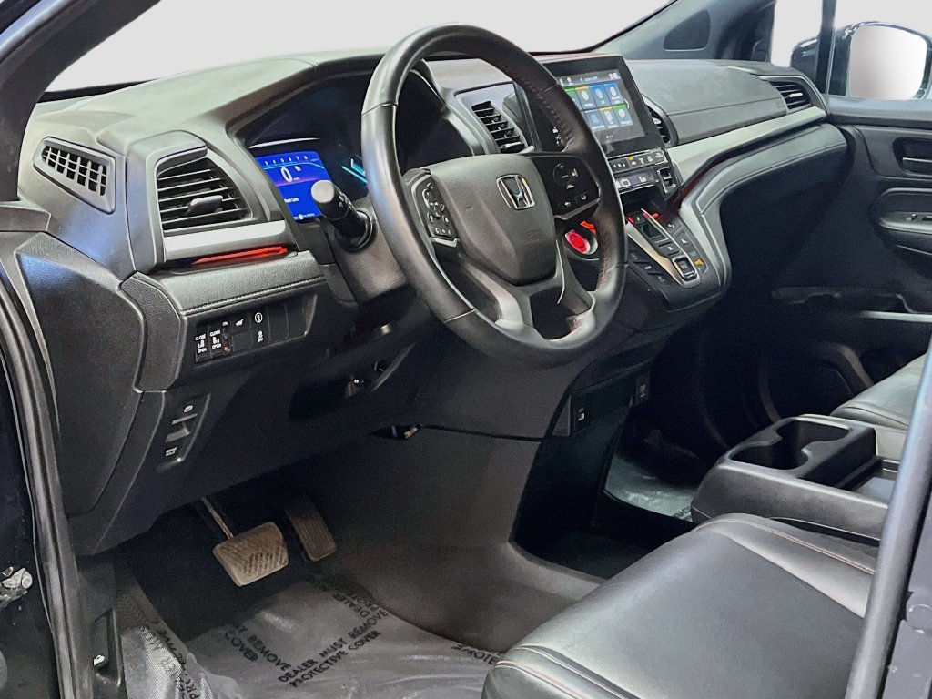 Used 2024 Honda Odyssey Sport image 9
