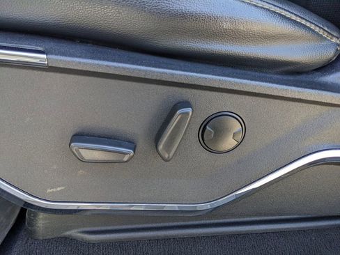 Used 2023 Ford F250 Lariat w/ FX4 Off-Road Package image 55