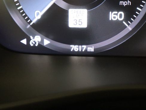 Used 2019 Volvo XC40 T5 Inscription AWD/4WD image 35