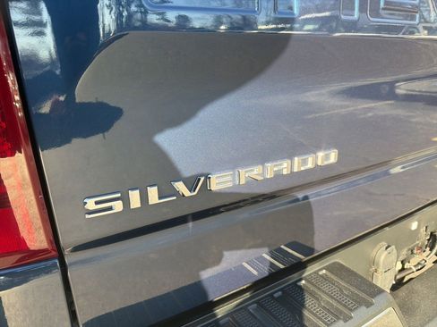 Certified 2019 Chevrolet Silverado 1500 LT w/ All-Star Edition image 44