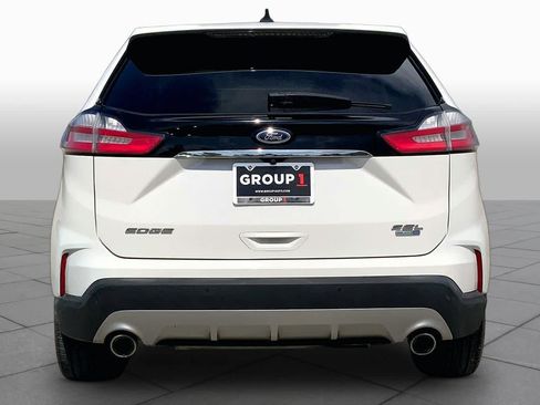 Used 2020 Ford Edge SEL w/ Convenience Package AWD/4WD image 5