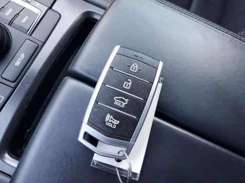 Used 2020 Genesis G80 3.3T Sport image 40