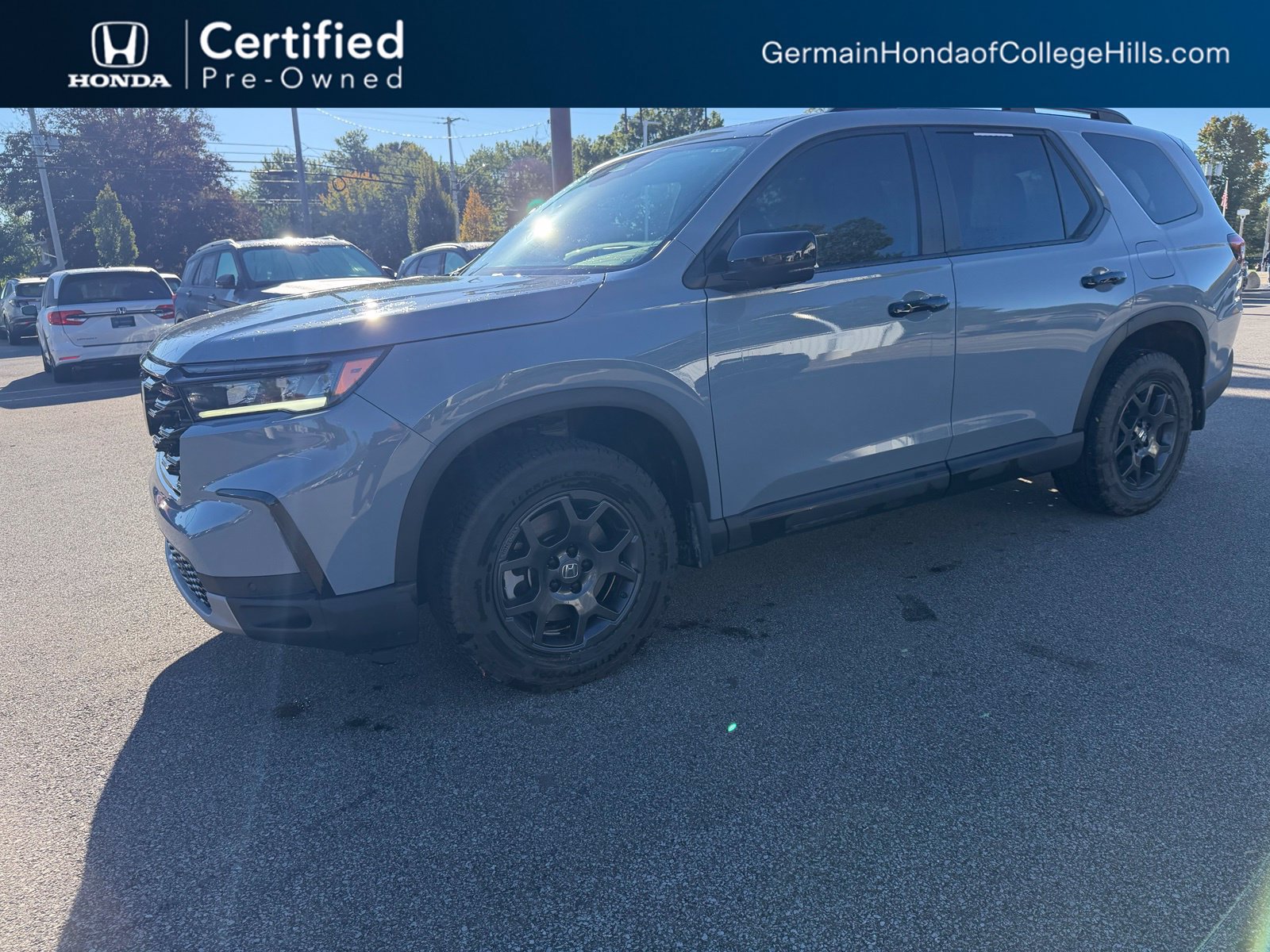 Used 2024 Honda Pilot TrailSport image 1