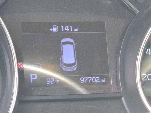 Used 2020 Kia Sedona EX FWD image 24