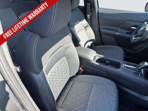 New 2026 Nissan Kicks SV w/ SV Premium Package FWD image 21