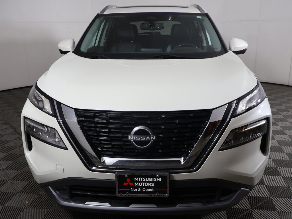 Used 2023 Nissan Rogue SL FWD image 11
