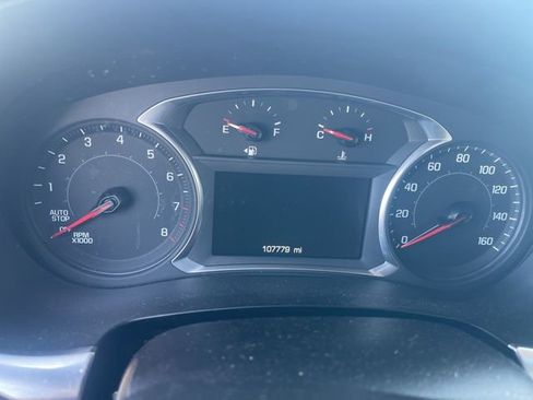 Used 2019 Chevrolet Traverse LT image 8