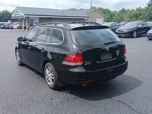Used 2012 Volkswagen Jetta TDI FWD image 4