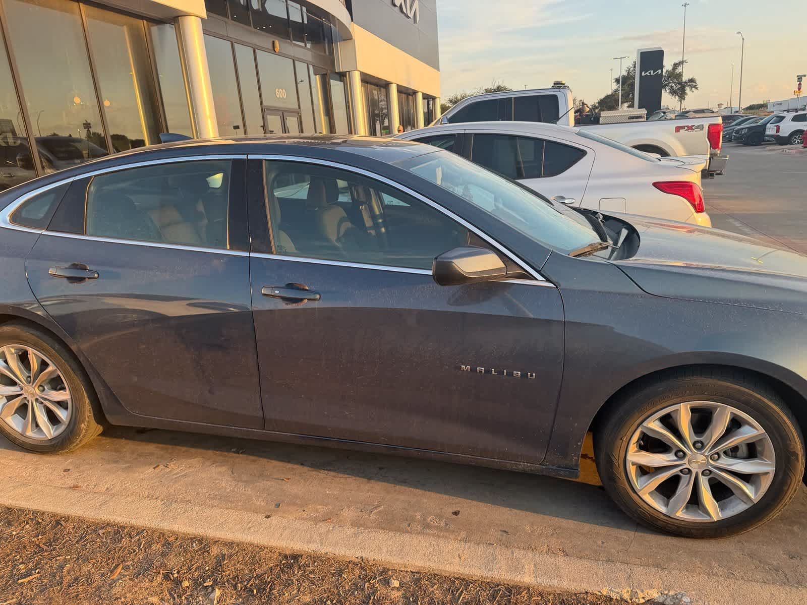 Used 2024 Chevrolet Malibu LT FWD image 4