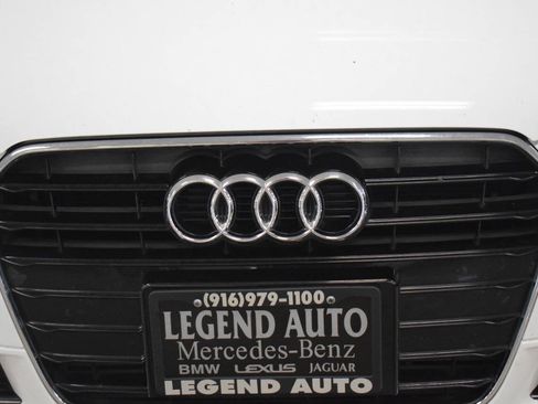 Used 2016 Audi A4 2.0T Premium image 7