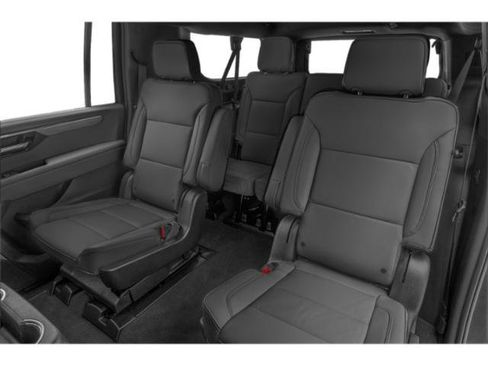 New 2026 Chevrolet Suburban Premier AWD/4WD image 15