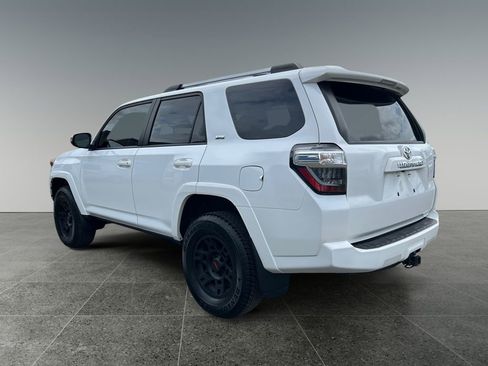 Used 2023 Toyota 4Runner SR5 Premium w/ SR5 Premium Package AWD/4WD image 7