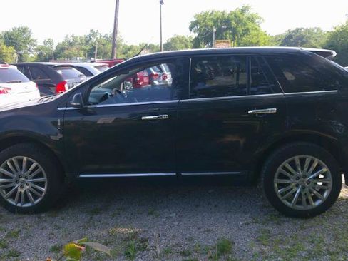 Used 2013 Lincoln MKX AWD image 5