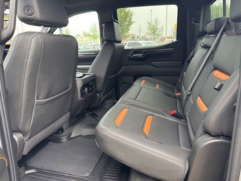 Used 2024 GMC Sierra 1500 AT4 w/ AT4 Premium Package AWD/4WD image 26