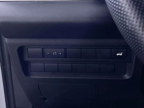 Used 2022 Mitsubishi Outlander SEL image 31