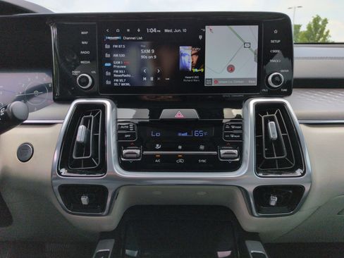 Used 2023 Kia Sorento SX FWD image 22