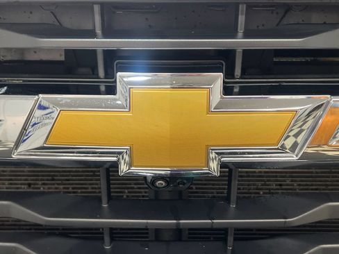 Used 2024 Chevrolet Silverado 2500 LT w/ All Star Edition AWD/4WD image 5