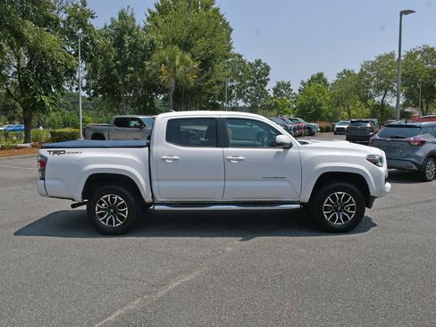 Certified 2021 Toyota Tacoma TRD Sport w/ Technology Package RWD image 5