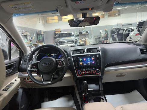Used 2019 Subaru Outback 2.5i Limited w/ Popular Package #2 AWD/4WD image 29