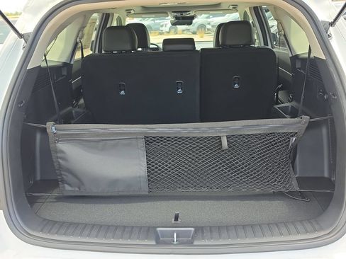 New 2026 Kia Sorento S w/ S Panoramic Sunroof Package FWD image 10