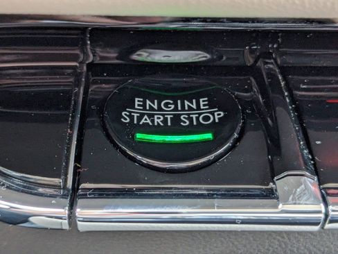 Certified 2023 Lincoln Nautilus Reserve w/ Equipment Group 201A image 32