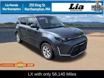 Used 2024 Kia Soul LX w/ Option Group 015