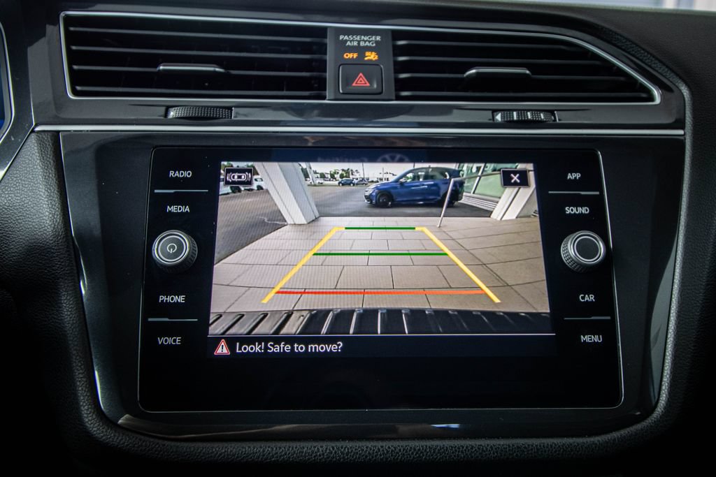 Certified 2024 Volkswagen Tiguan SE R-Line FWD image 44