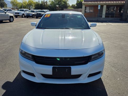 Used 2019 Dodge Charger SXT RWD image 8