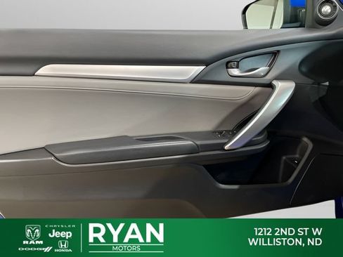 Used 2017 Honda Civic EX-L image 28