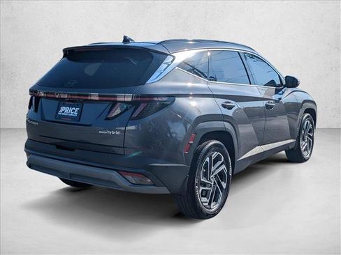 Used 2025 Hyundai Tucson Limited image 5