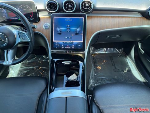 Used 2023 Mercedes-Benz C 300 4MATIC Sedan image 16