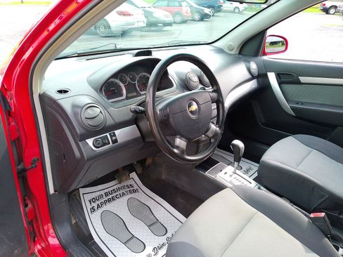 Used 2011 Chevrolet Aveo5 LT w/ Power and Convenience Package FWD image 11
